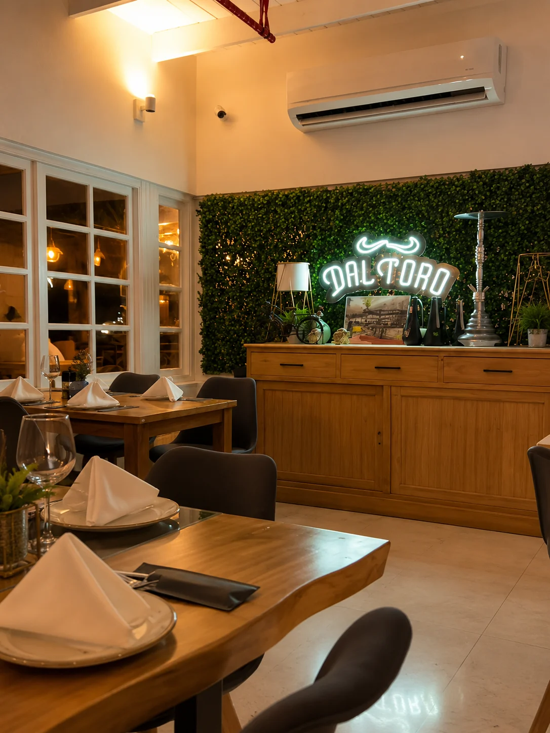 Dal Toro Restaurant
